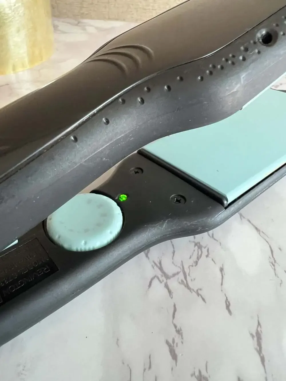 Remington Wet2Straight 1 3/4 inch Flat Iron S7330